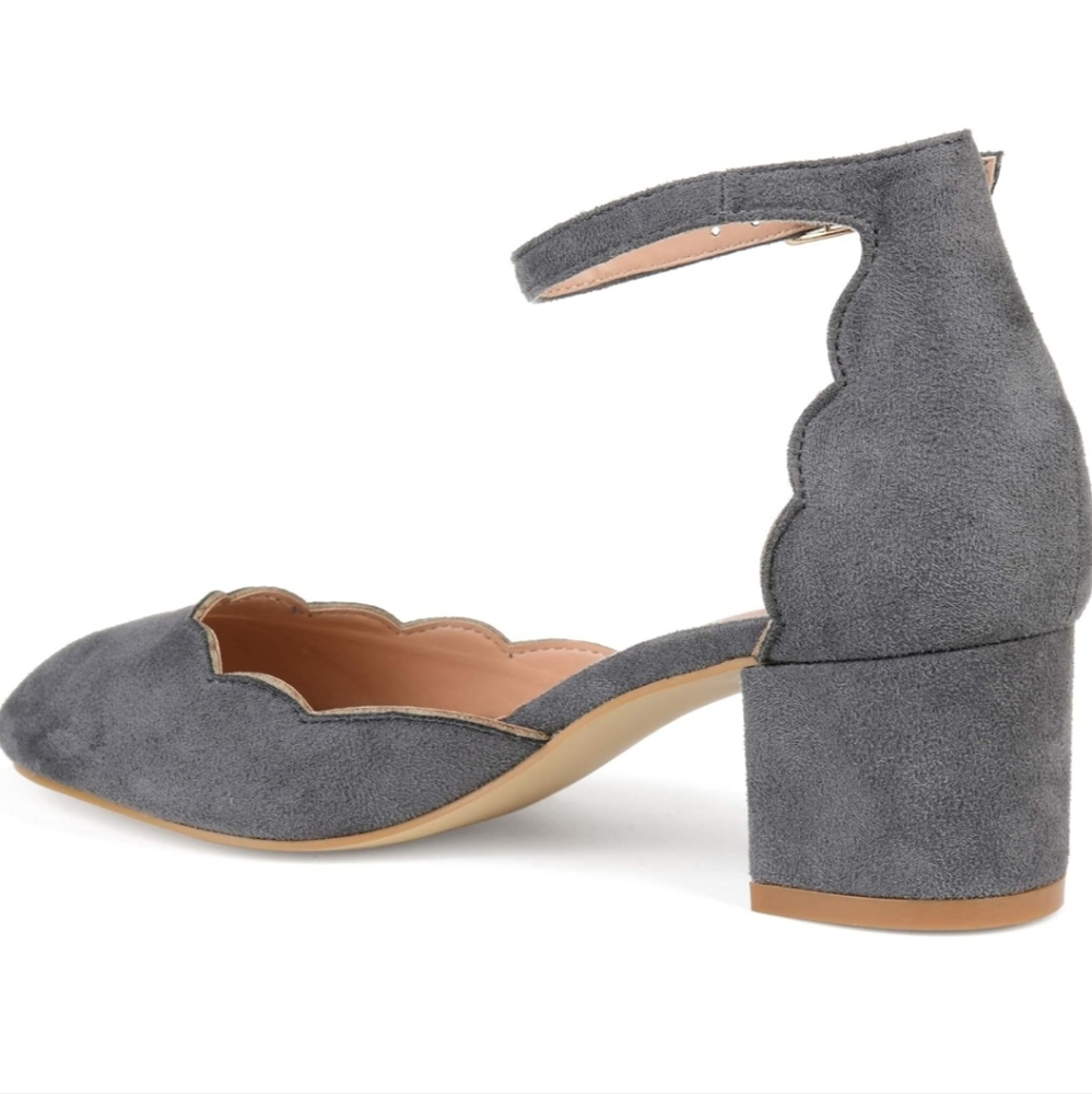 Brinley Co. Womens Edsey Faux Suede Ankle Strap Scalloped Pumps Grey, 7.5 New!